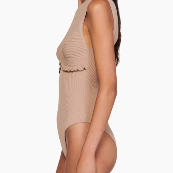 Sandro
Ribbed Knit Bodysuit size 1 NWT - Picture 3 of 7